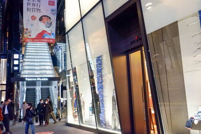 29216889_924748654369894_8007088361493757952_o