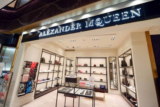 29216941_924762754368484_5493929059018604544_o